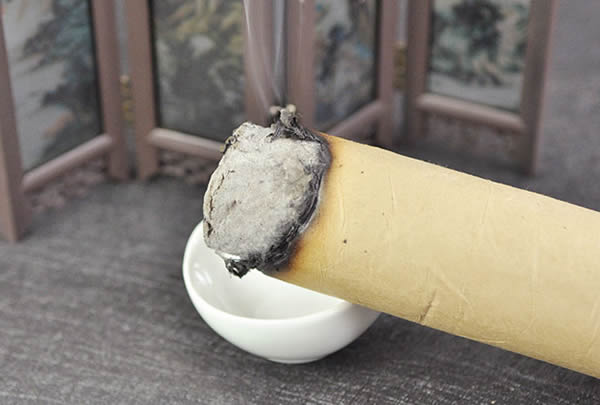 急性结膜炎（红眼病、眼睛畏光、流泪）怎么艾灸？